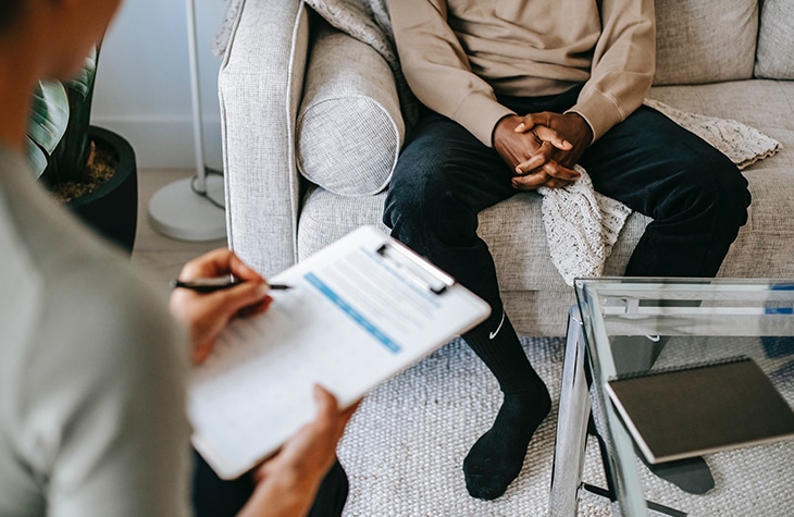 client receiving cbt therapy for treating cocaine addiction