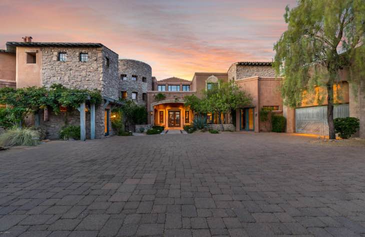 Exterior View Of The Hope House Arizonas Leading Cocaine Rehab Program