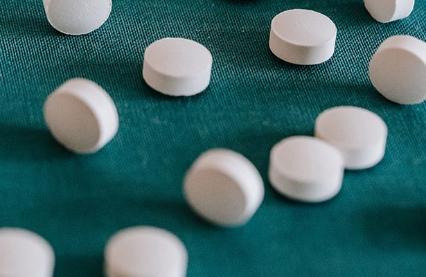 Photo Of White Tablets That Looks Like Ativan